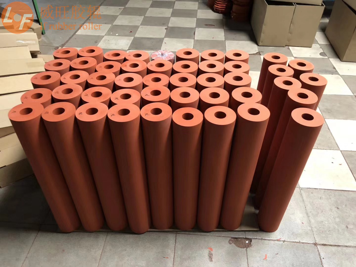 38*100*600mm整条胶轮